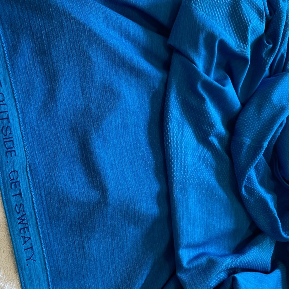 Lululemon Men’s XL light weight hoodie. Size is XL. Color is blue - Picture 4 of 6